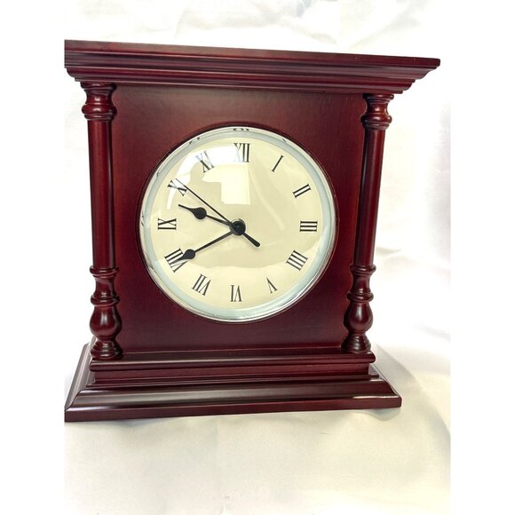 Charter Club Traditional Mahogany Mantel Clock  Roman Numerals & Quartz Movement - Picture 3 of 10